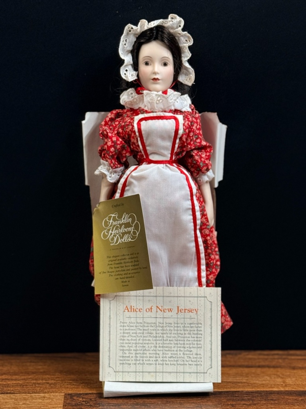 FRANKLIN MINT COMPANY “Alice of New Jersey” Franklin Heirloom Dolls